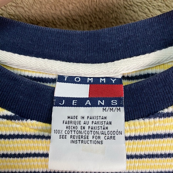 Vintage Tommy Hilfiger Striped T-Shirt - Picture 3 of 5